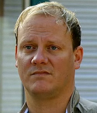 File:Sean Tully.jpg