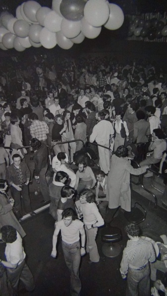 File:Bang1977.jpg