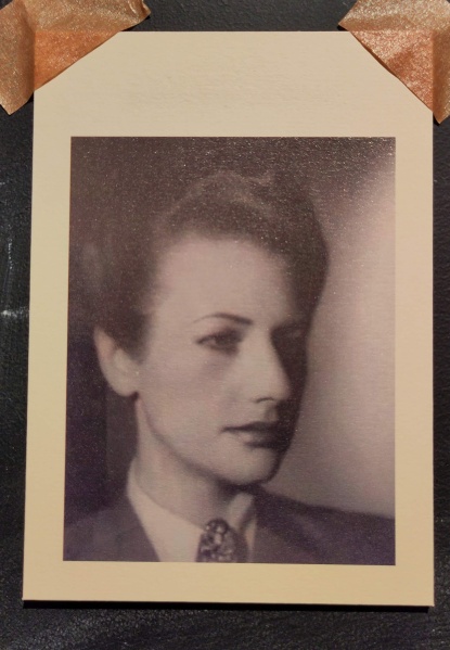 File:BRONXElviraCHAUDOIRpic.jpg