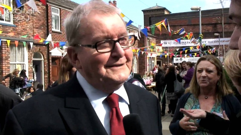 File:Tony Warren.jpg