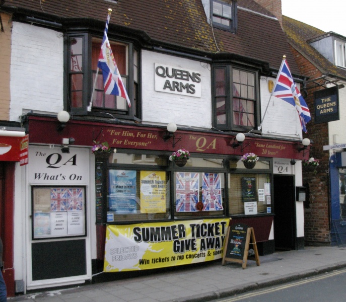 File:Brighton Queens Arms.jpg