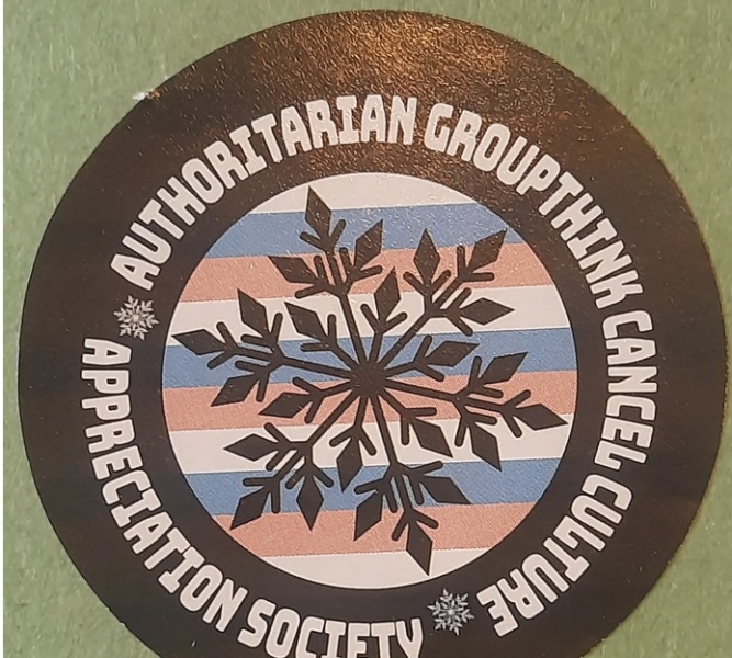 File:Greenpridesticker2023.jpg