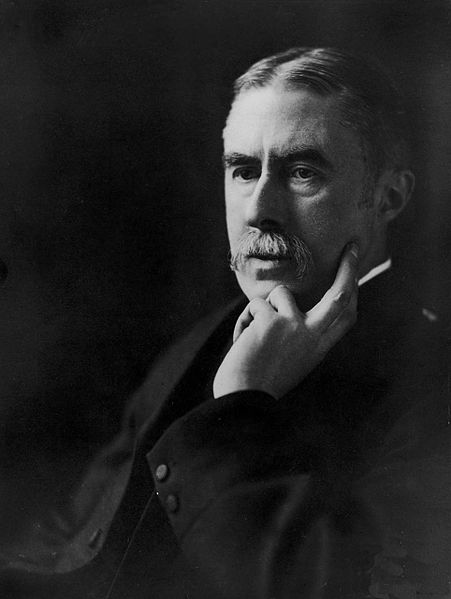 File:Alfred Edward Housman.jpeg